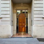 Private Apartment Near Duomo - M4 Santa Sofia